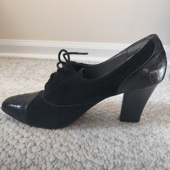 Merona Close-Toed Heels - Picture 12 of 16